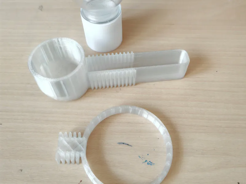 鸟类自动饮水器
