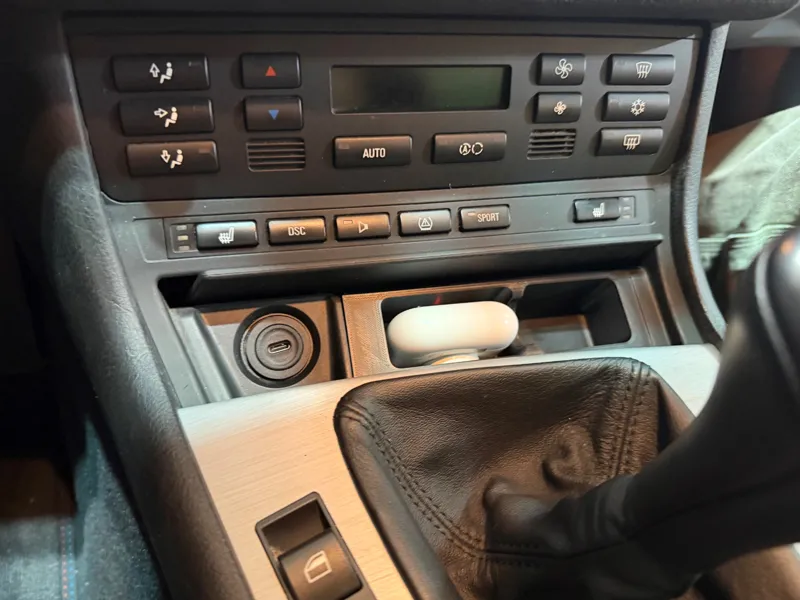 e46 airpods charging ashtray 