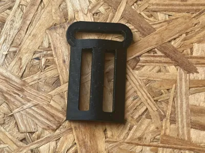 Strap buckle