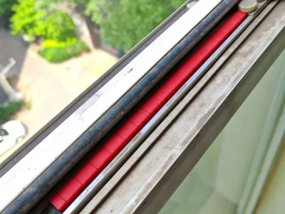Casement window ventilation simple and stable