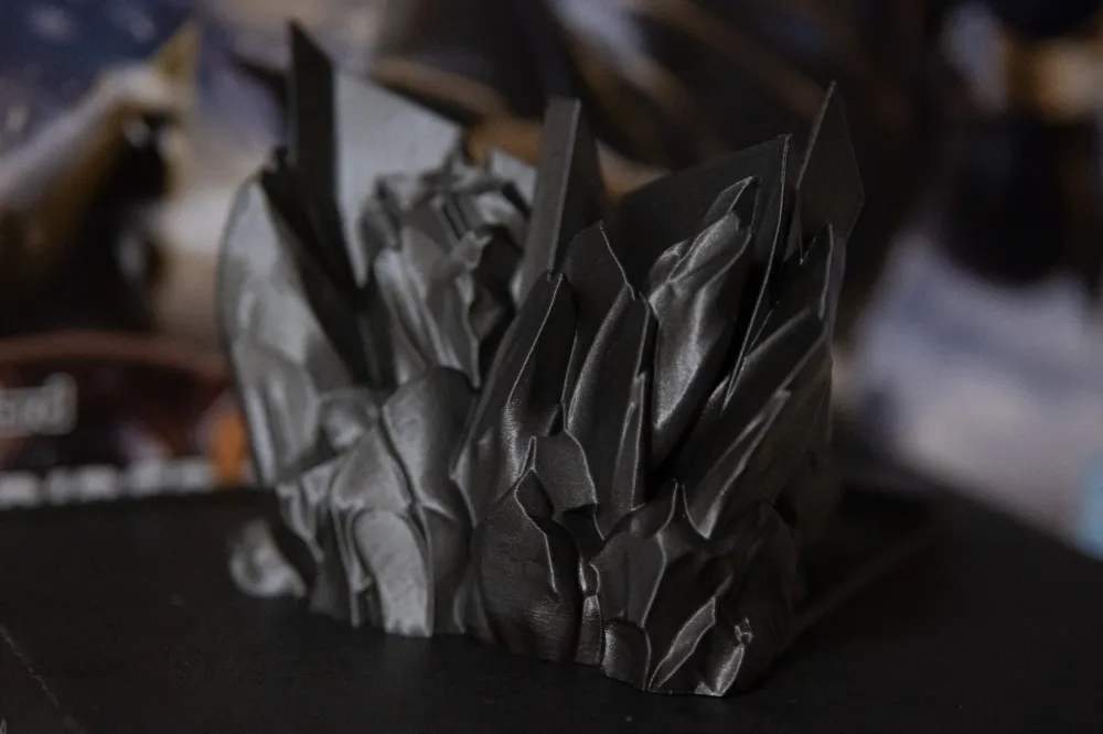 Kamen Rider KUGA Phone Stand - Free 3D Print Model - MakerWorld