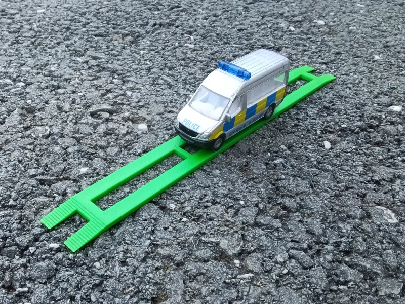 Long 1:87 HO scale narrow bridge