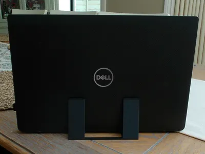 Dell latitude 7400 carbon fiber upright stand