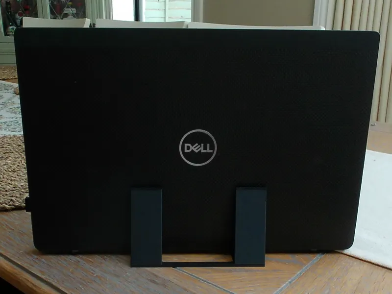 Dell latitude 7400 carbon fiber upright stand