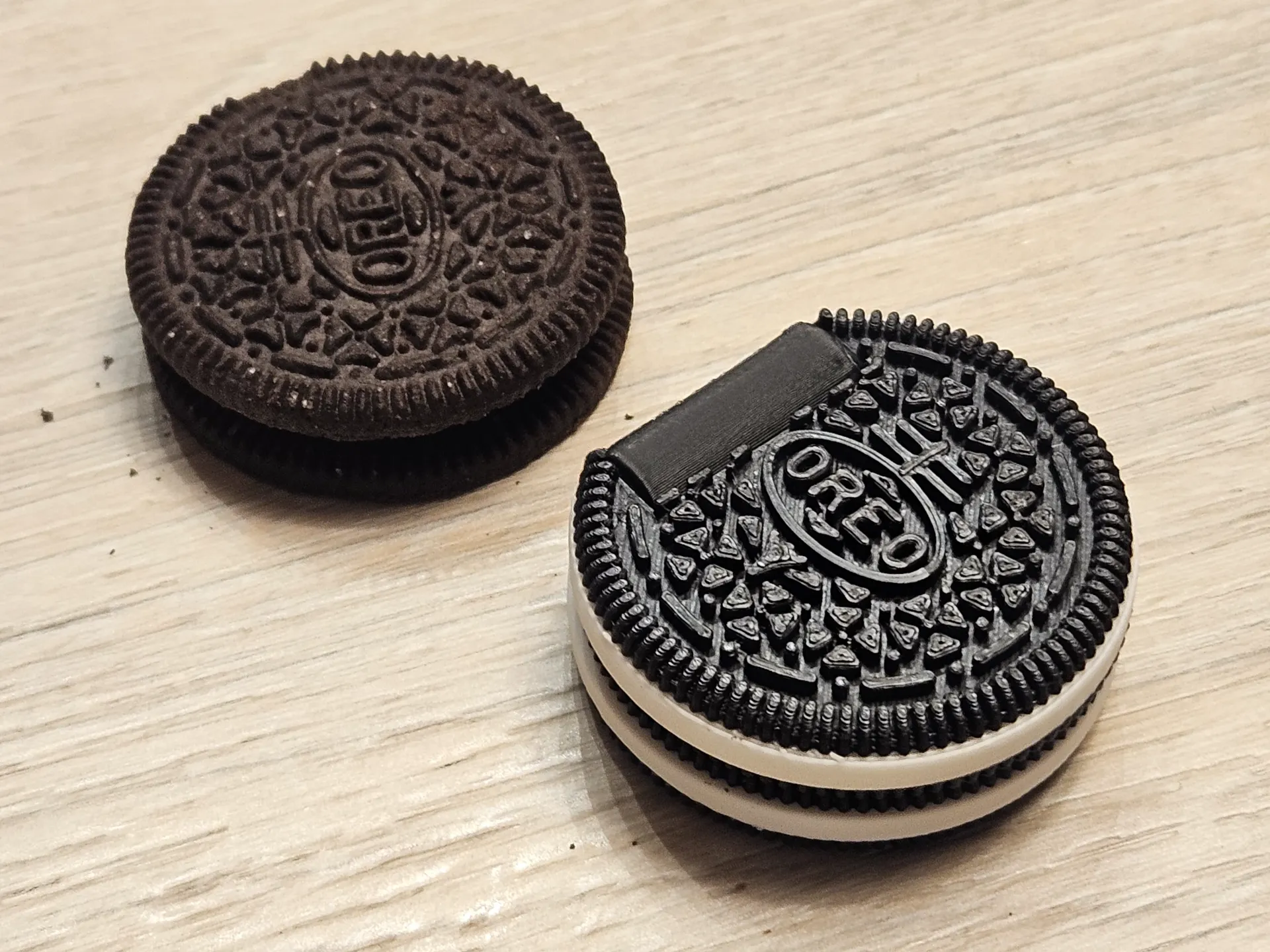 Slip and Slide Fidget Oreo cookie