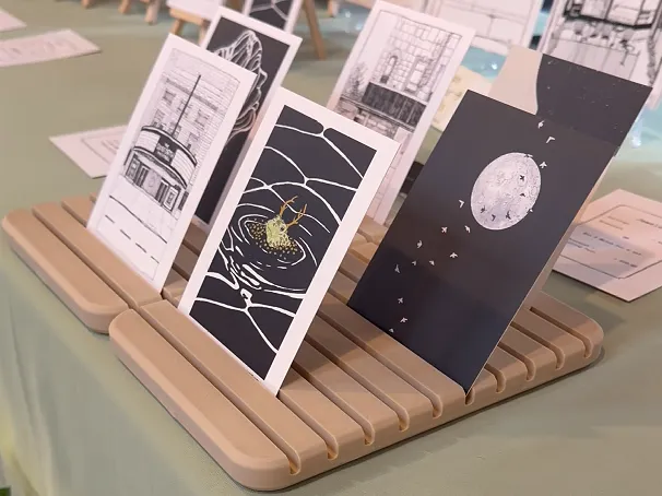 Post Card Stand