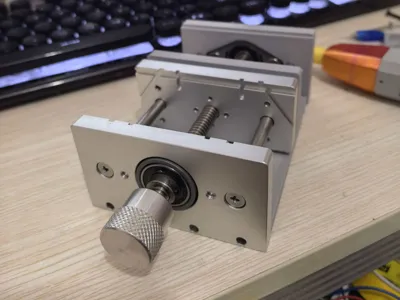 PCB clamp stand