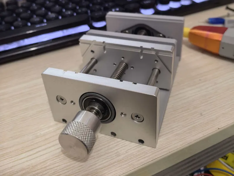 PCB夹台