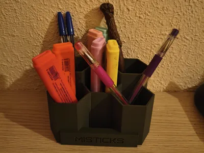 Desktop organizer
