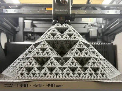 SierpiĹski Snowflake Fractal Pyramid | Level 6