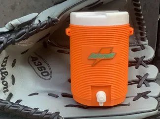 90's water cooler can koozie