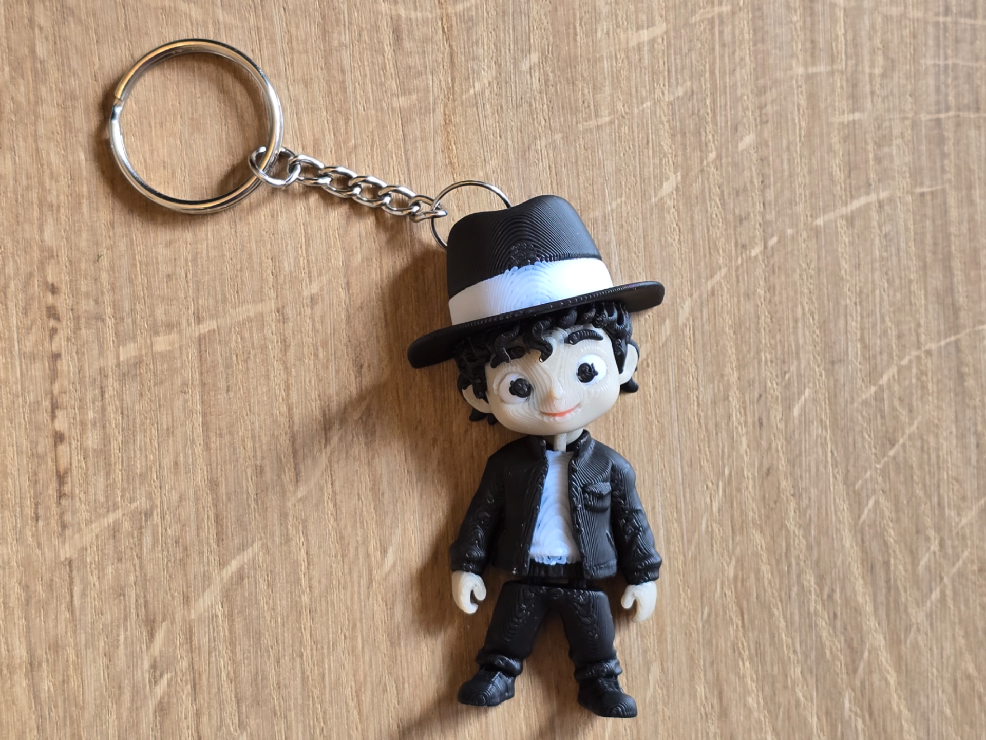 Michael Jackson flexi keychain - Free 3D Print Model - MakerWorld