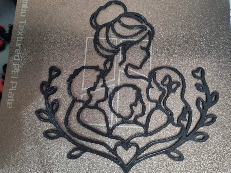 Silhueta Mãe com Filhos – Arte Decorativa 3D