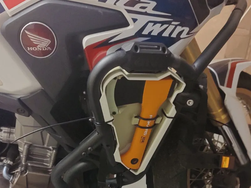 Držák sekery Fiskars X5 Africa CRF 1000