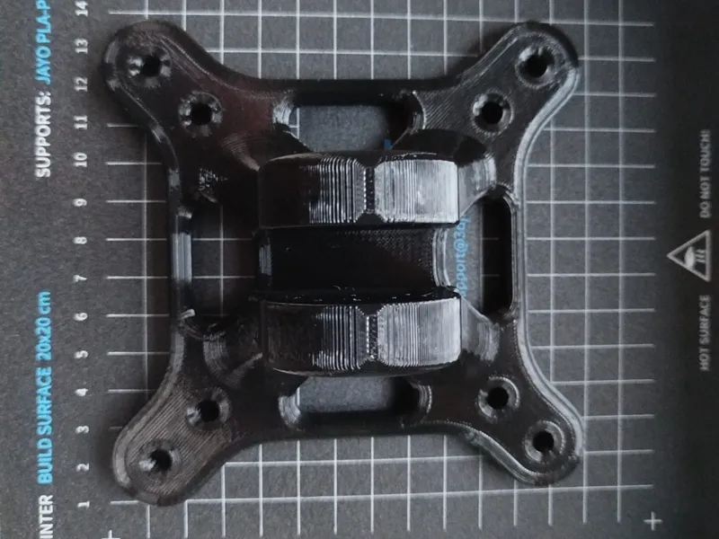 VESA 75/100 mm adjustable bracket 