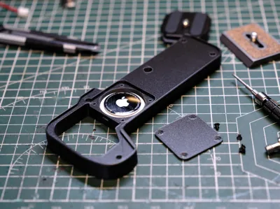 Fujifilm GFX100S AirTag Quick Release Plate Base