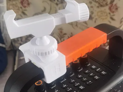Sansui X500 portable speaker phone holder, fixed on the handle