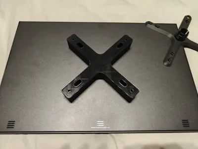 Portable Monitor VESA Hole Riser