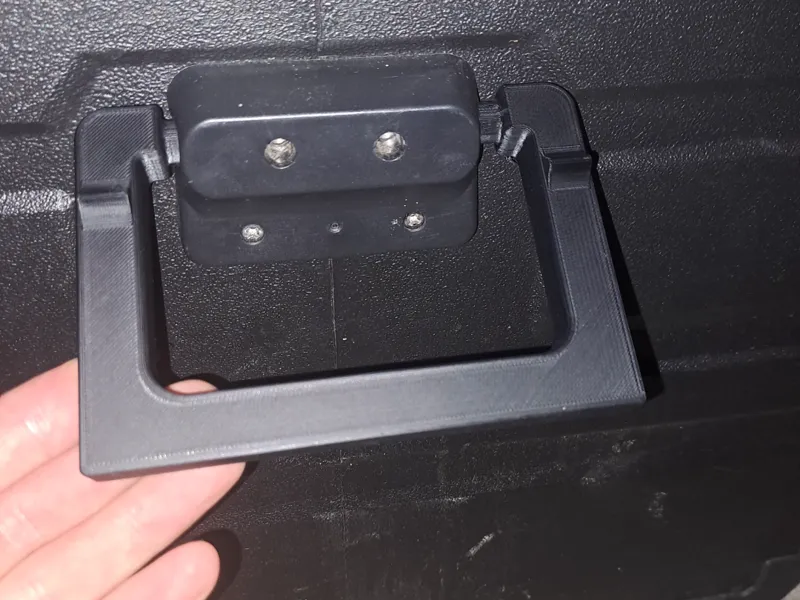 Brass Monkey Portable Fridge Handle