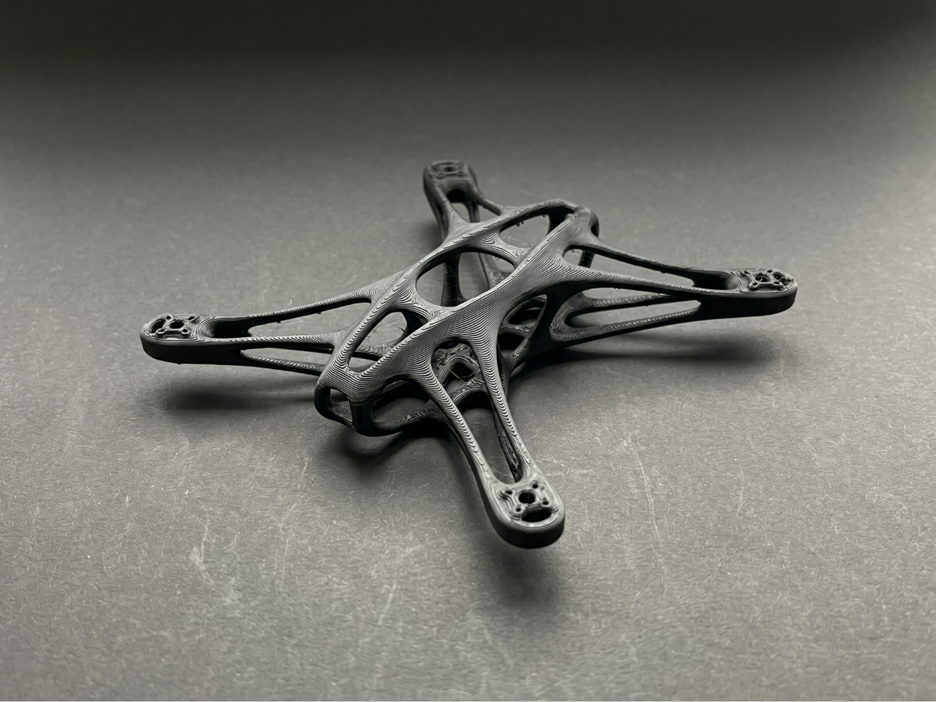 Drone Chassis – Organic, Lightweight Quadcopter Fr