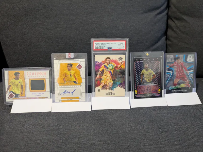 Trading Card Stands (Multiple sizes)