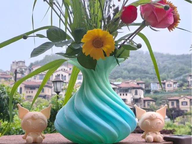 花瓶
