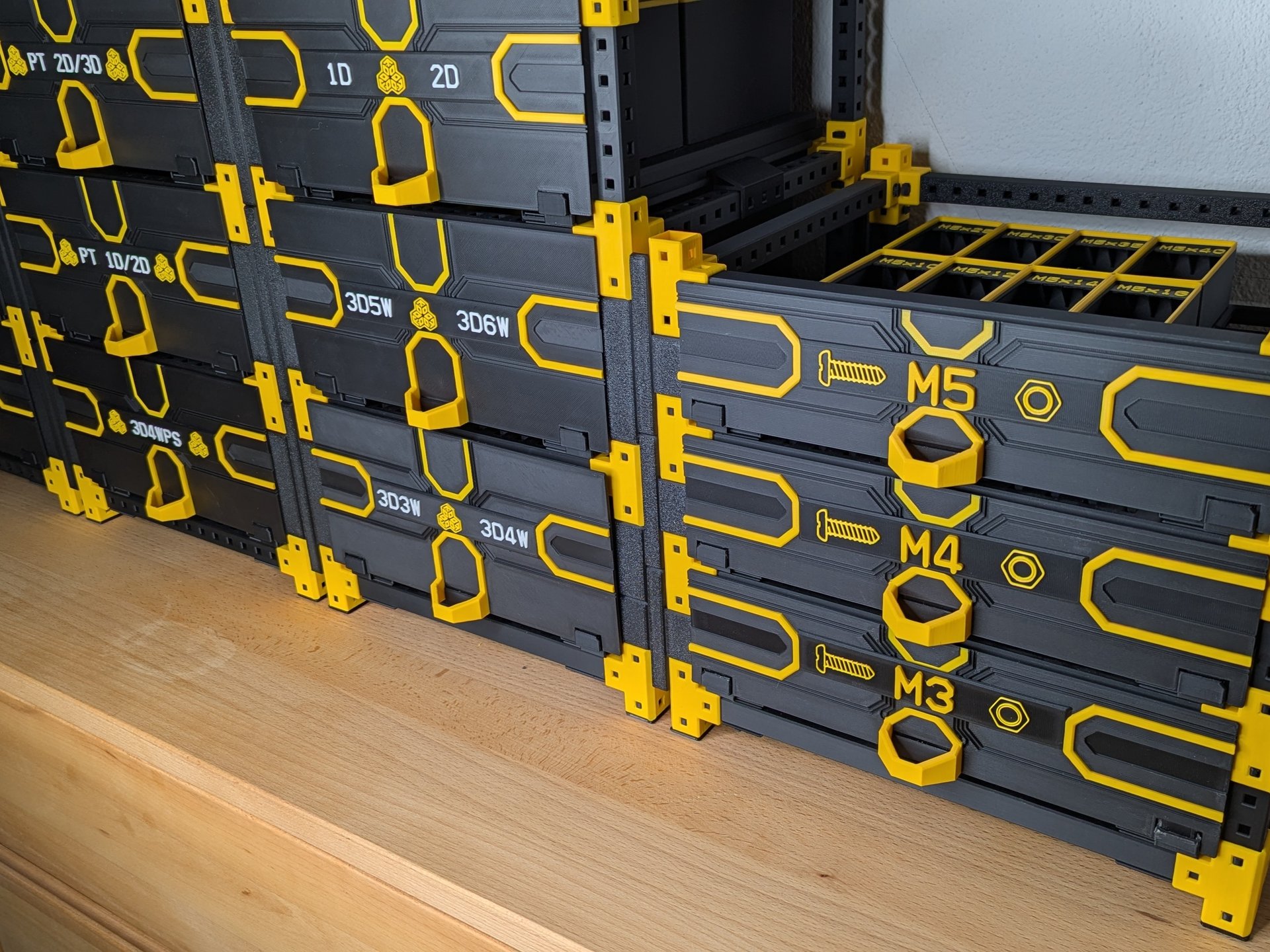 Complete cabinet with Racklinks