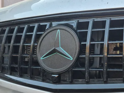Mercedes W447 Radiator Grille Star