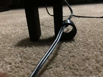 hook-on cable cleaner