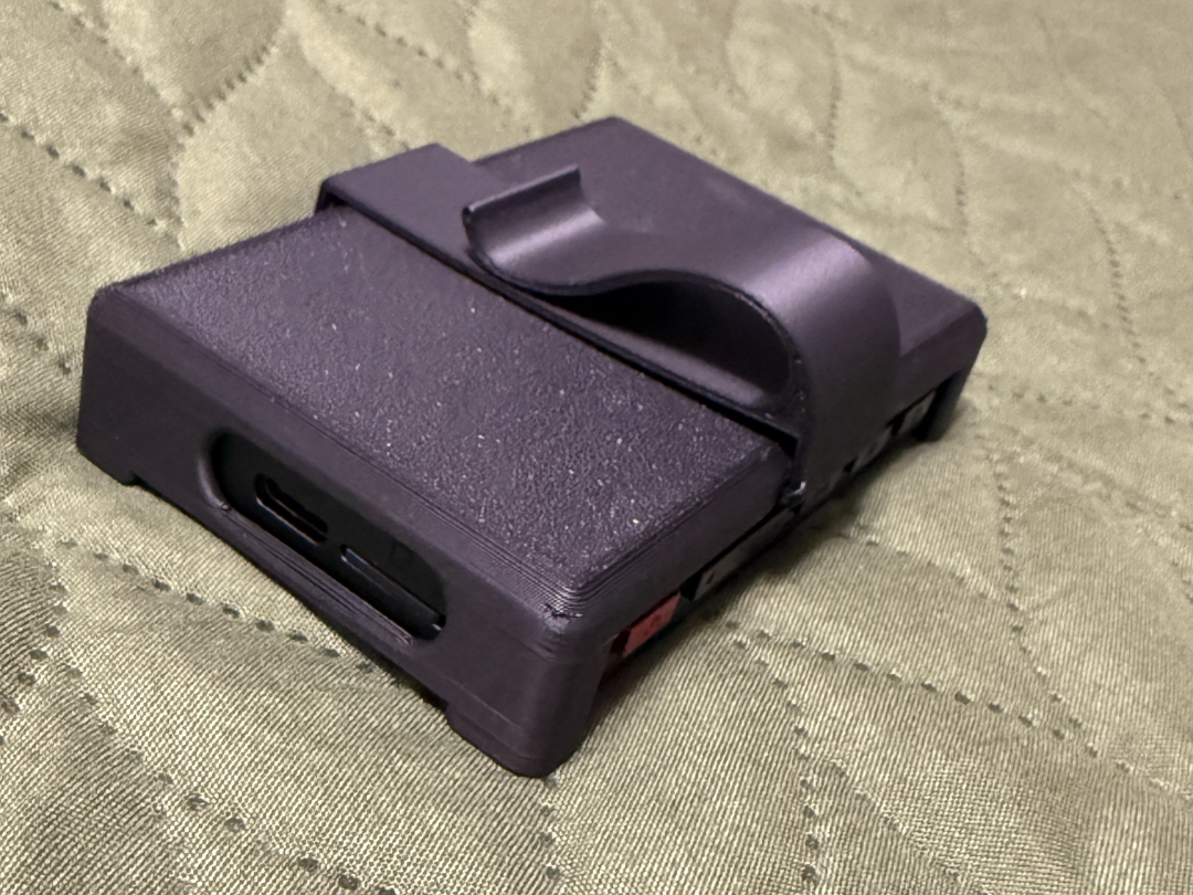 Snowsky Echo (Not Mini) Case + Belt Clip