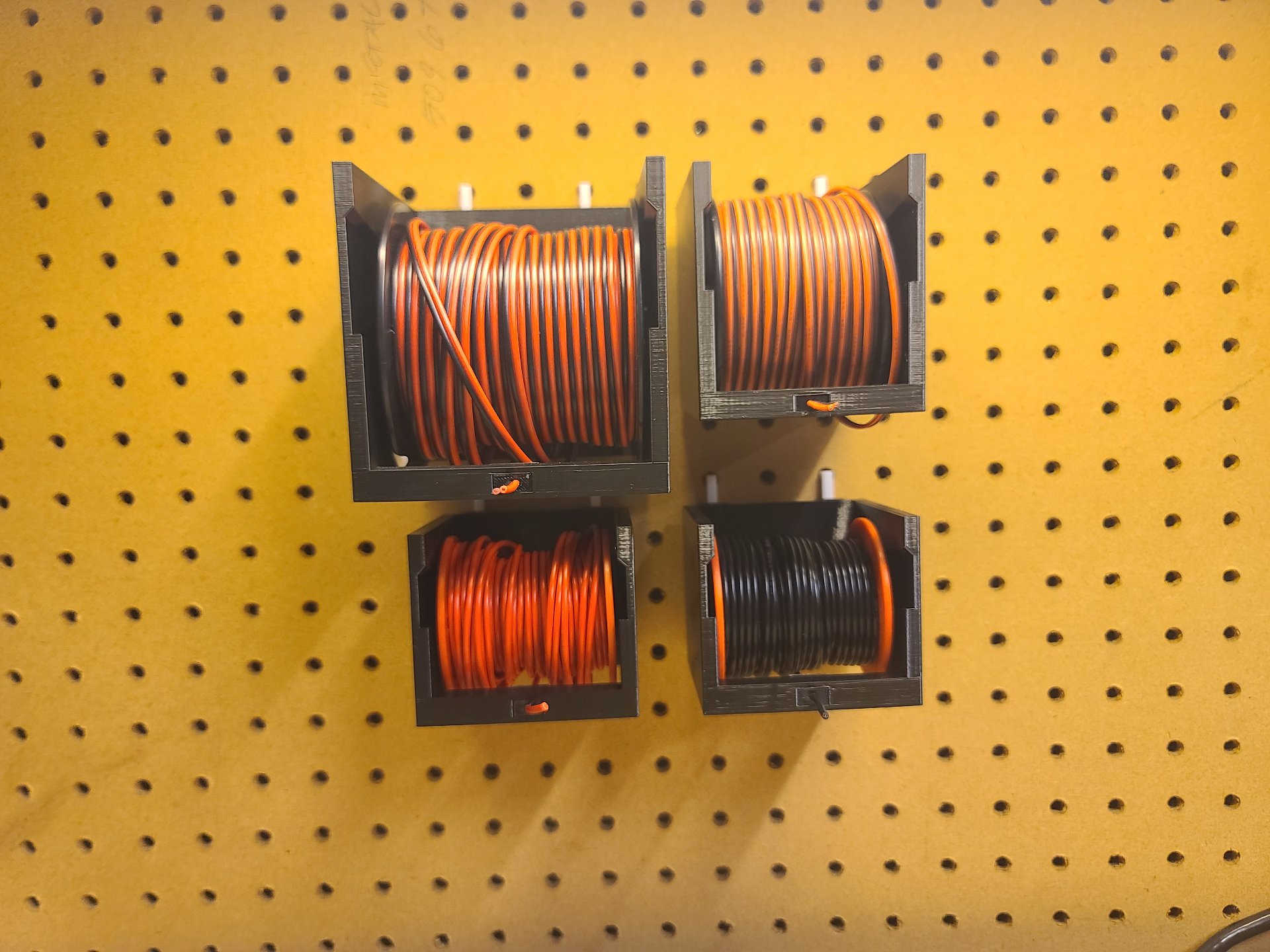 Parametric Pegboard Wire Spool Holder