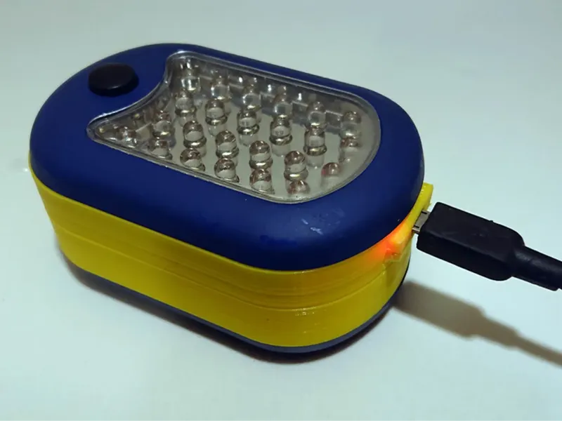 Harbor Freight LED Worklight 18650 Lithium Ion