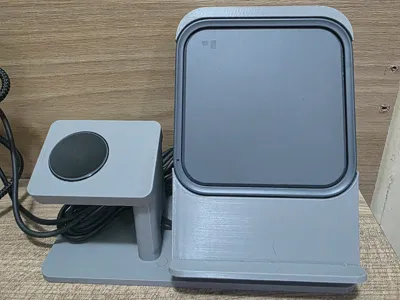Samsung with Galaxy Watch station charger
