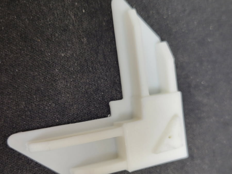 Screen Corner with Stop for .3125 frame