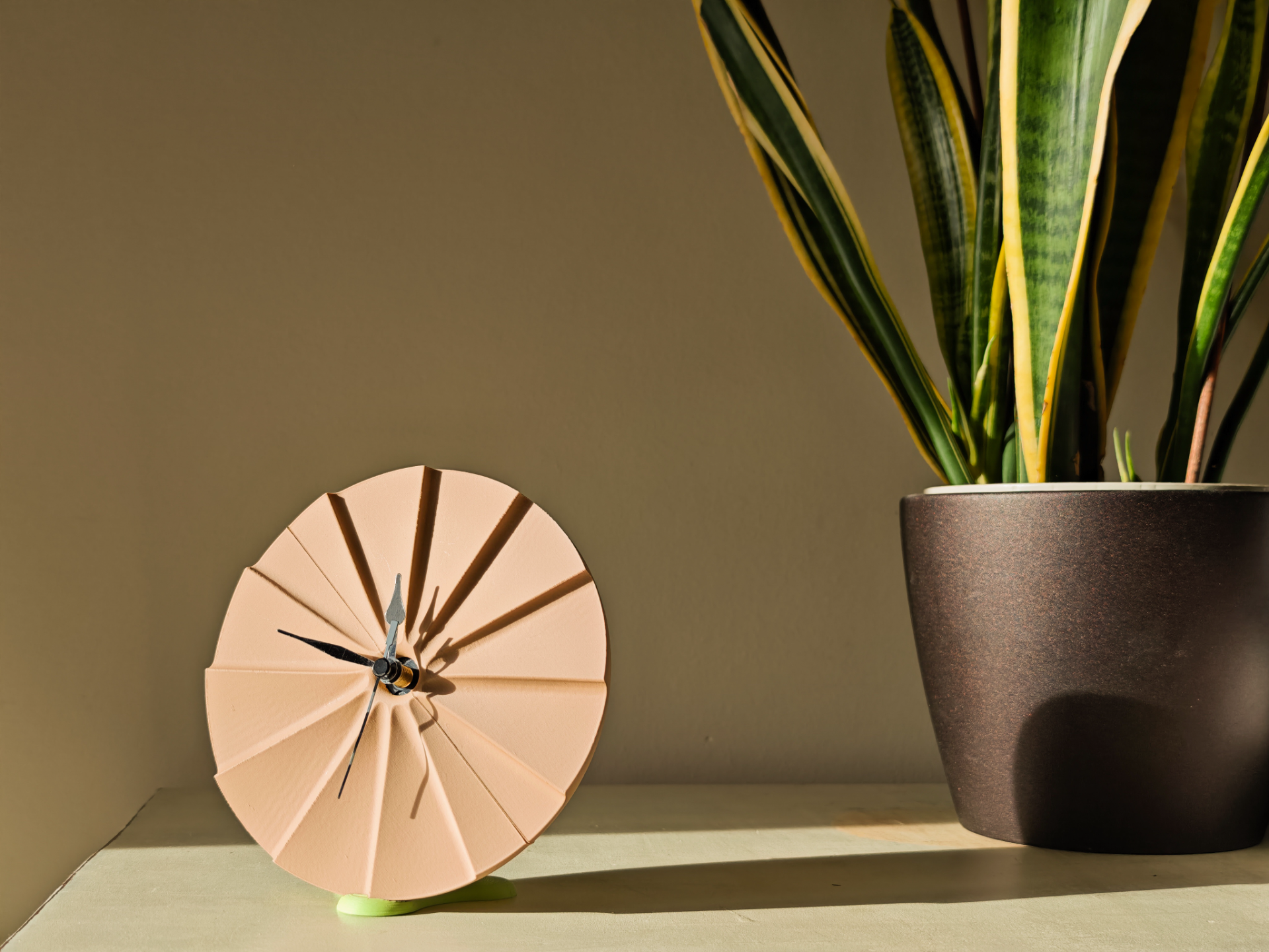 Dune Clock
