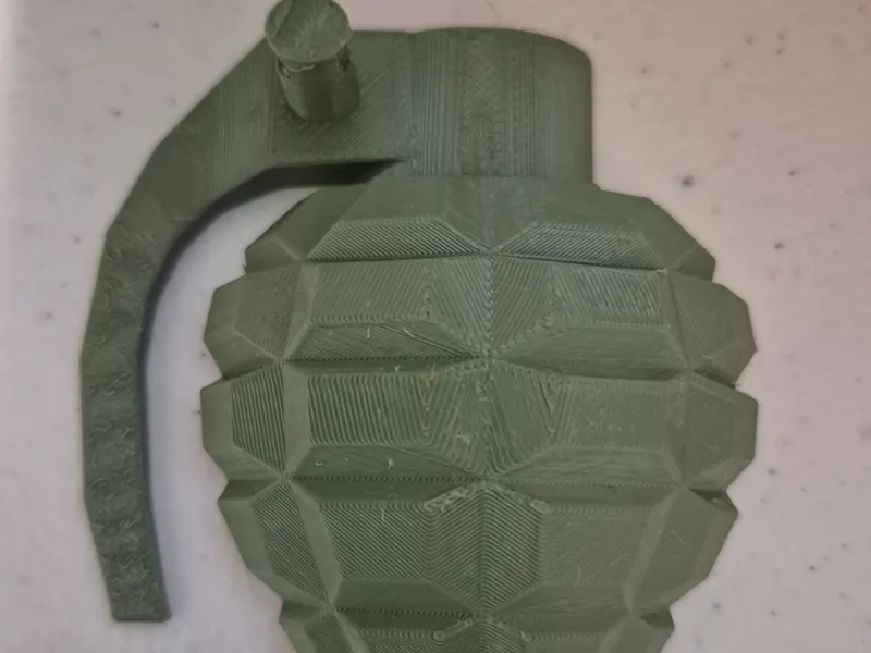 drag grenade hard hat clip
