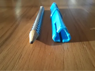 pencil_exterder_triangolare AIM