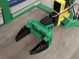 Parallel symmetric gripper