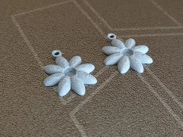 ciondoli per orecchini a forma di fiori