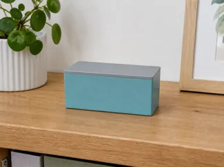 Storage box 