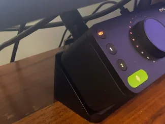 Fully Parametric Audient Evo Stand