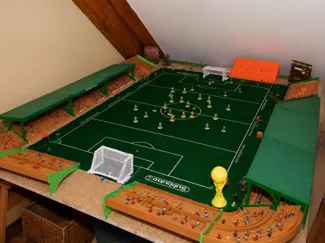 Straight Tabletop Football Stadium Stand