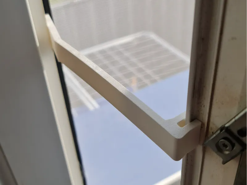 Split Window Holder