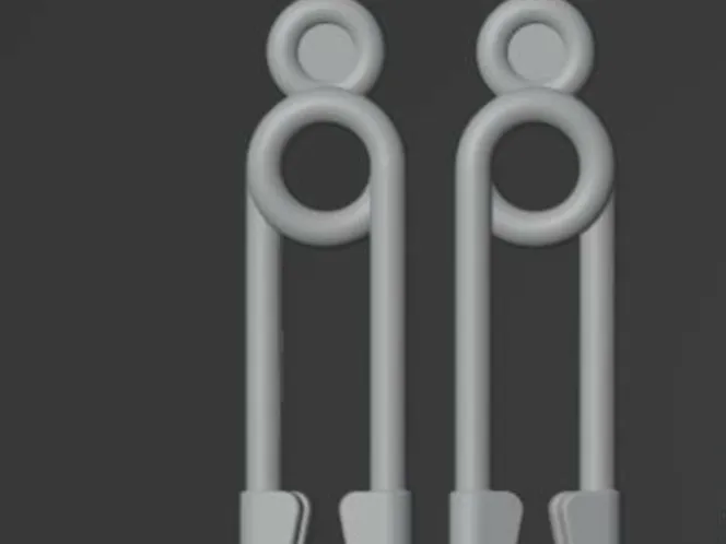Basic Draculaura earrings