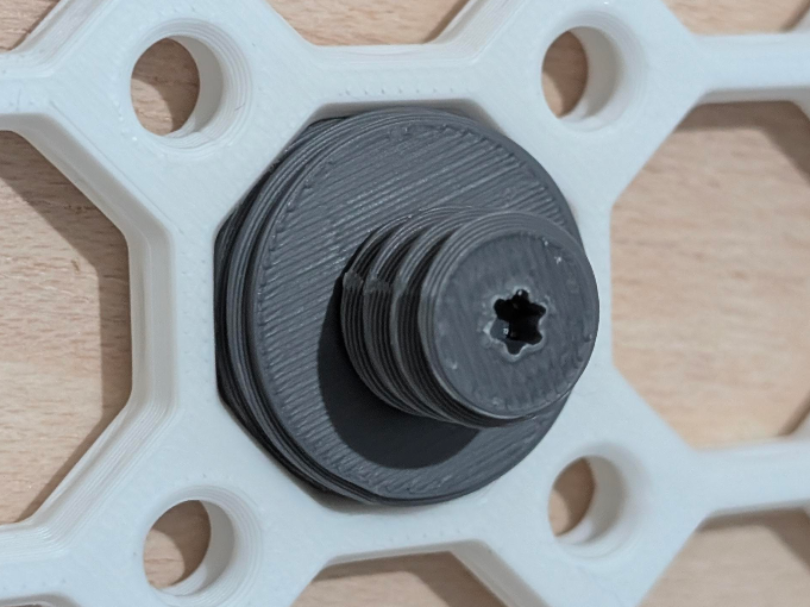 Multiboard "big" thread to "T bolt" thread adapter