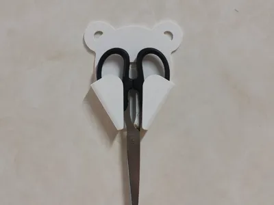 Cartoon Bear Scissors Wall Mount Holder