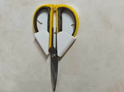 Cartoon Scissor Wall Mount