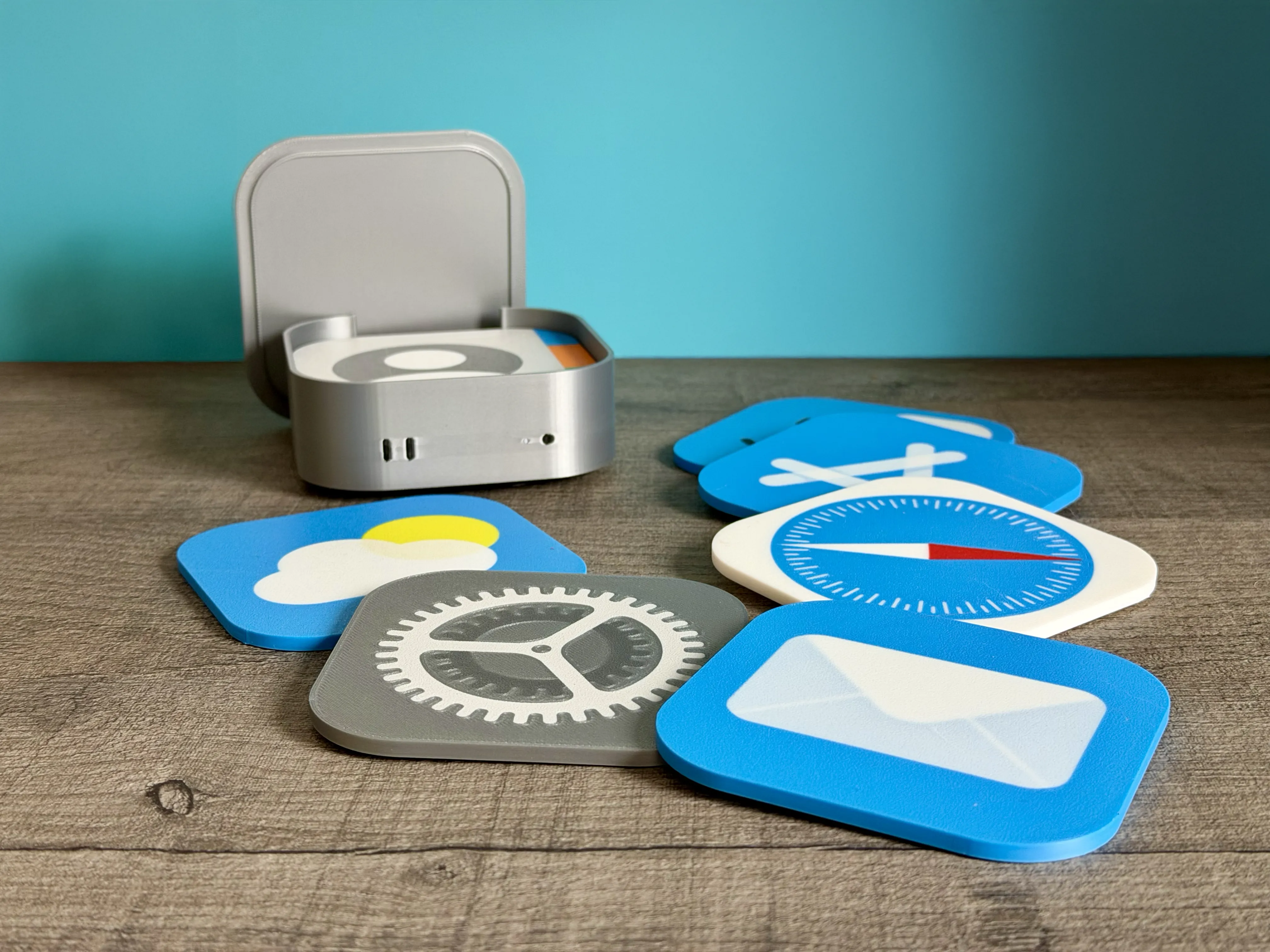 Picture showing the Apple iOS / MacOS inspired coaster set link on MakerWorld