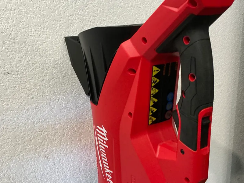 Milwaukee M18 Blower wall mount