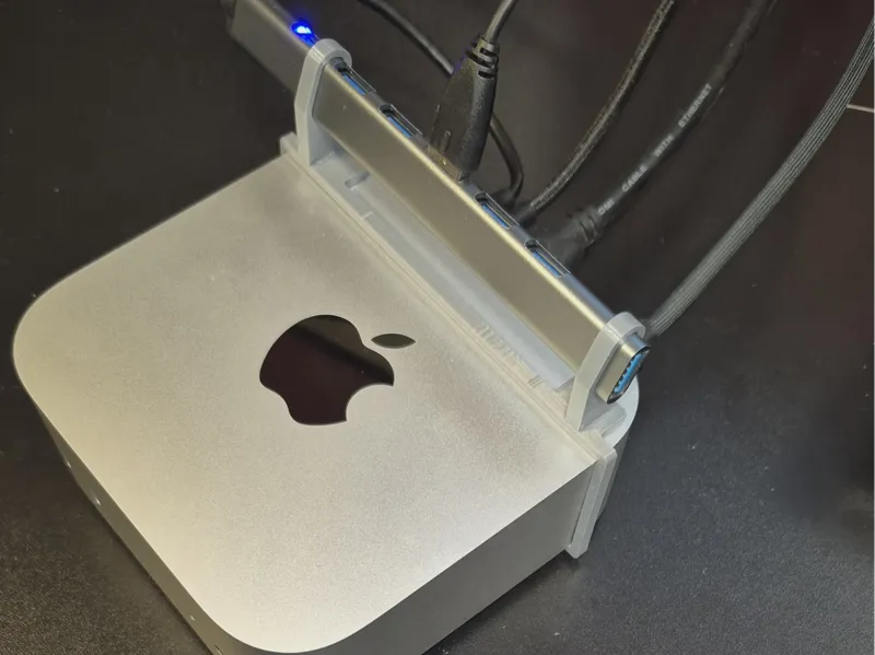 Mini MAC USB hub wing